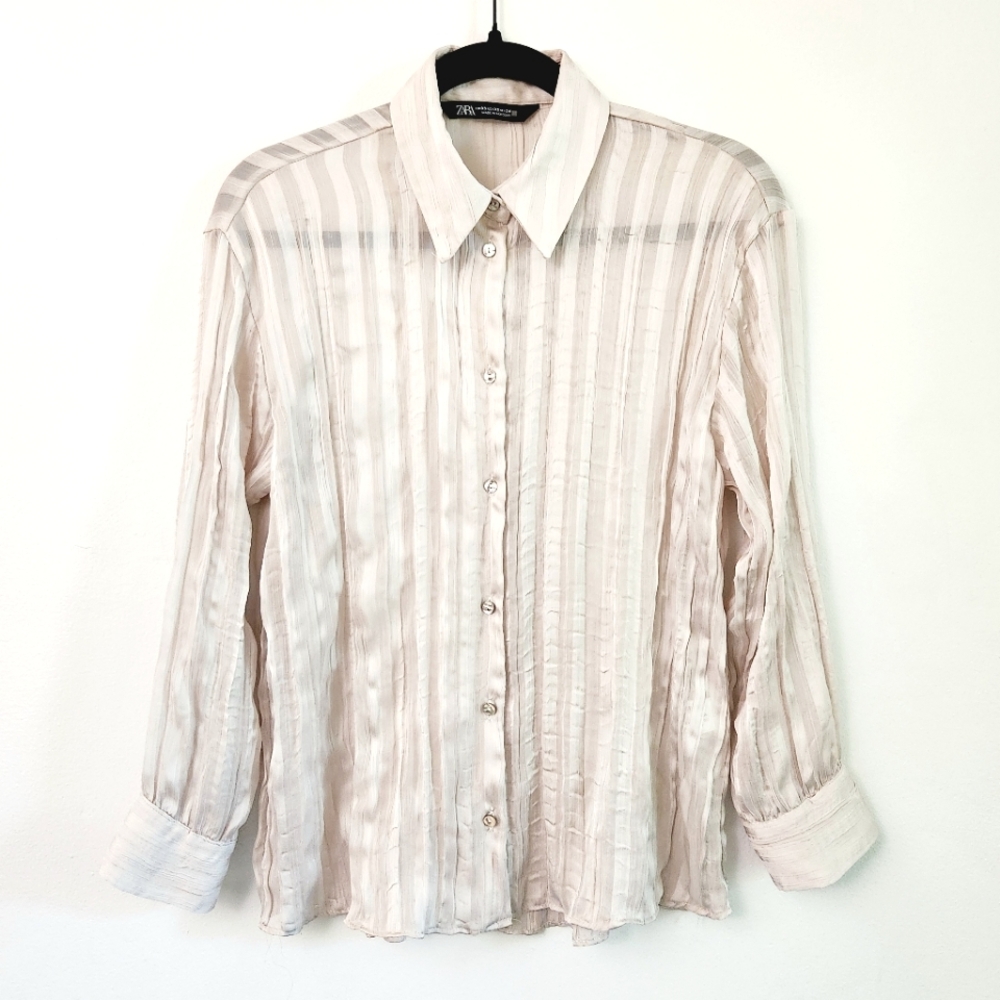 Zara Cream Beige Sheer Satin Stripe Buttondown Wrinkle Look Buttondown Shirt
